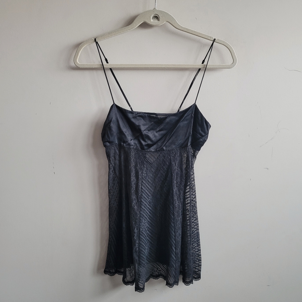 Victorias Secret Silk Lace Black Cami Nightie Camisole Sheer Small RN70817